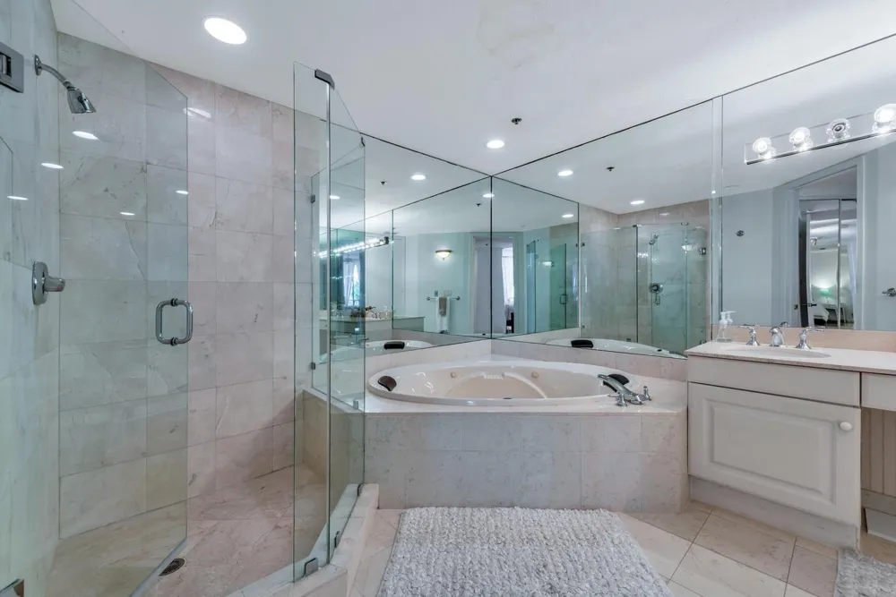 530 Ocean Drive #202 Juno Beach, FL 33408
