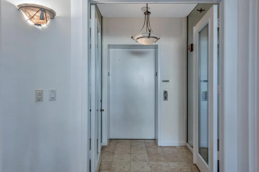 530 Ocean Drive #202 Juno Beach, FL 33408
