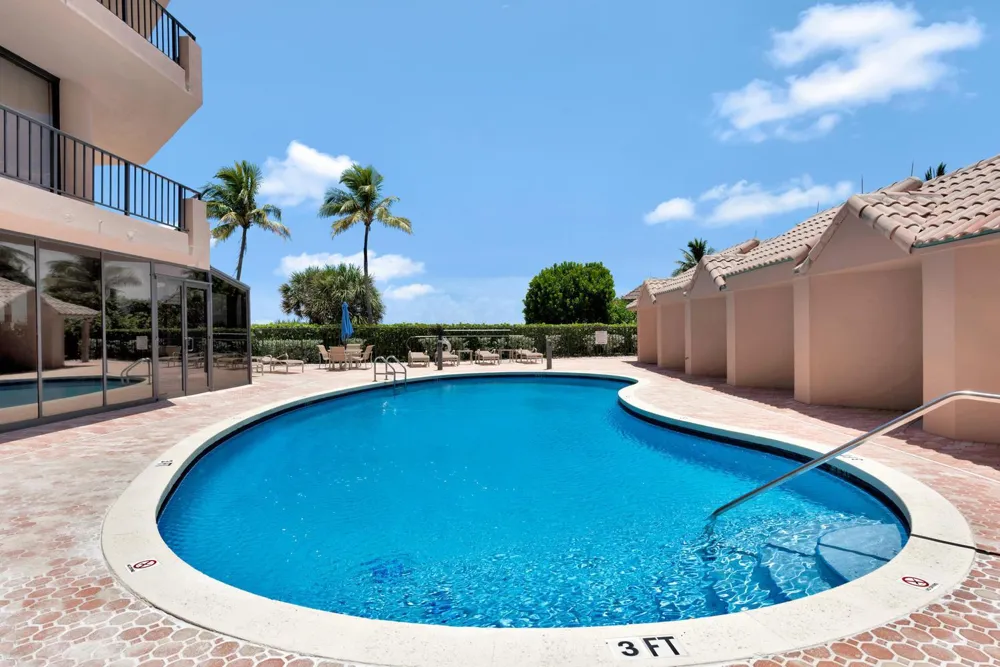 530 Ocean Drive #202 Juno Beach, FL 33408