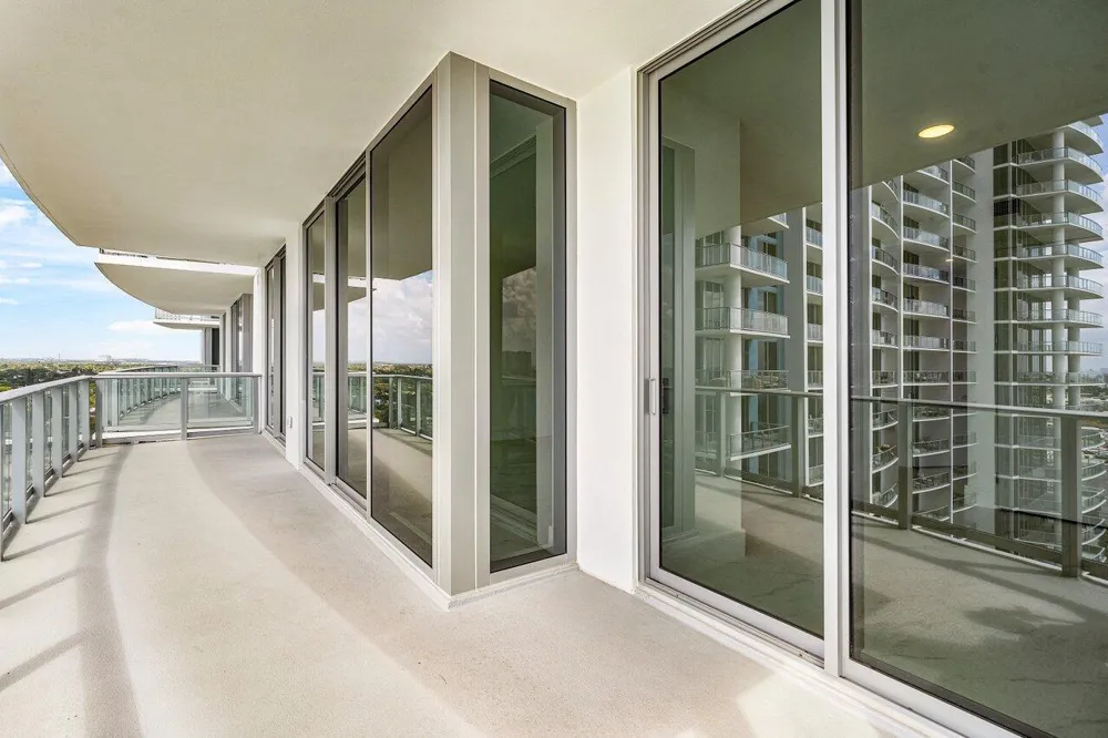 220 Lake Shore Drive #1415 Lake Park, FL 33403