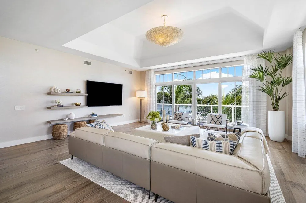 184 Lake Drive #3101 Palm Beach Shores, FL 33404