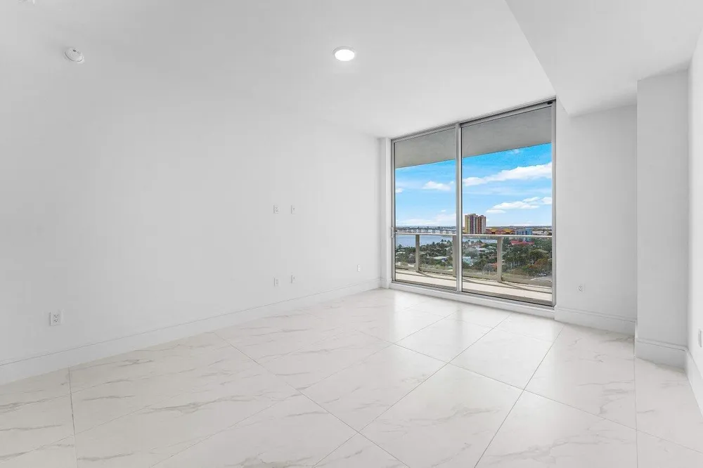 220 Lake Shore Drive #1415 Lake Park, FL 33403