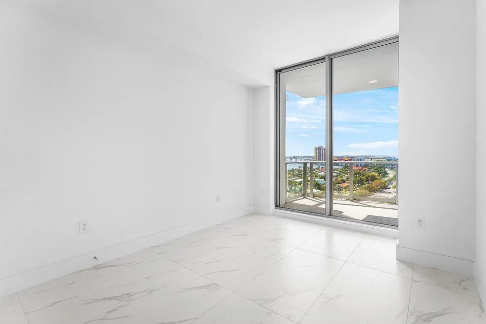 220 Lake Shore Drive #1415 Lake Park, FL 33403