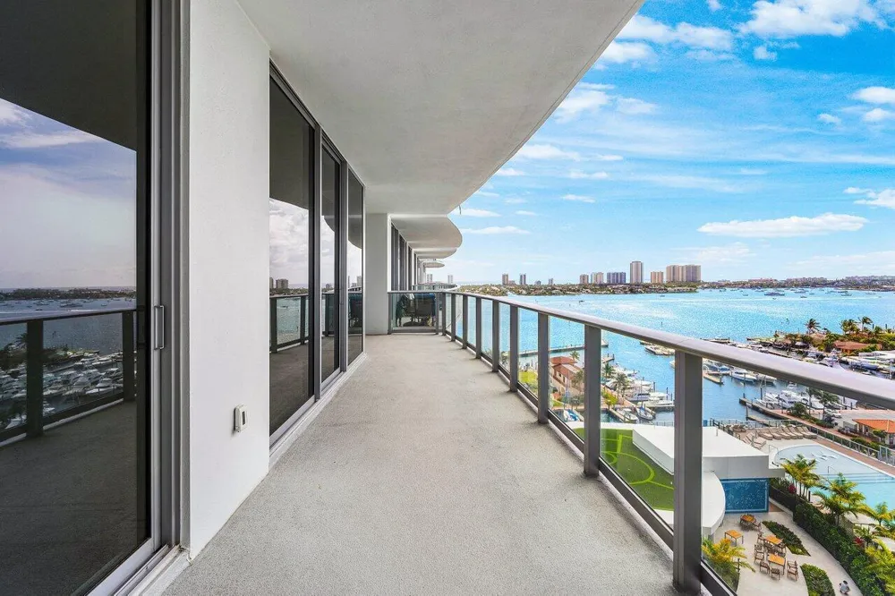 220 Lake Shore Drive #1415 Lake Park, FL 33403