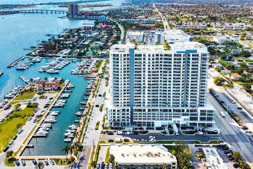220 Lake Shore Drive #1415 Lake Park, FL 33403