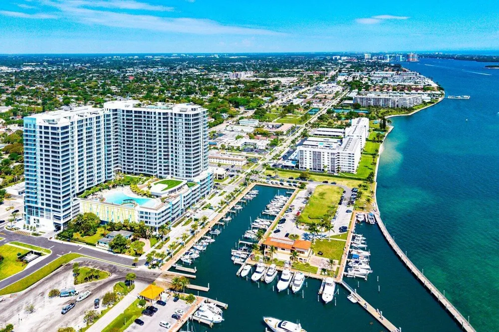 220 Lake Shore Drive #1415 Lake Park, FL 33403