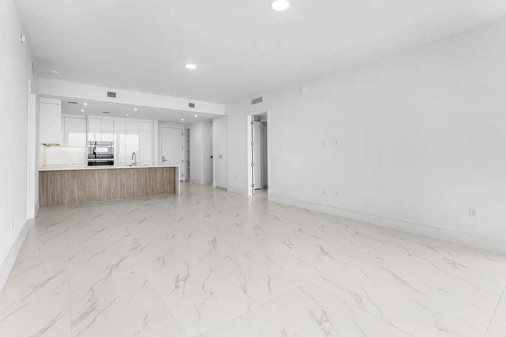 220 Lake Shore Drive #1415 Lake Park, FL 33403