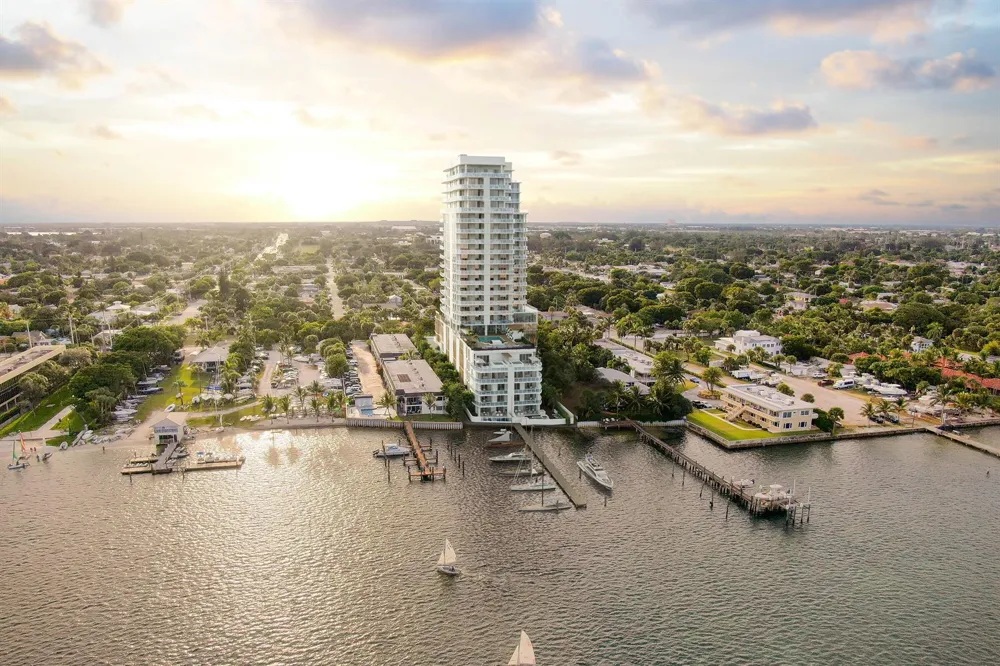 4714 Flagler Drive #803 West Palm Beach, FL 33407