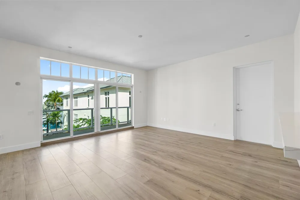 184 Lake Drive #5302 Palm Beach Shores, FL 33404