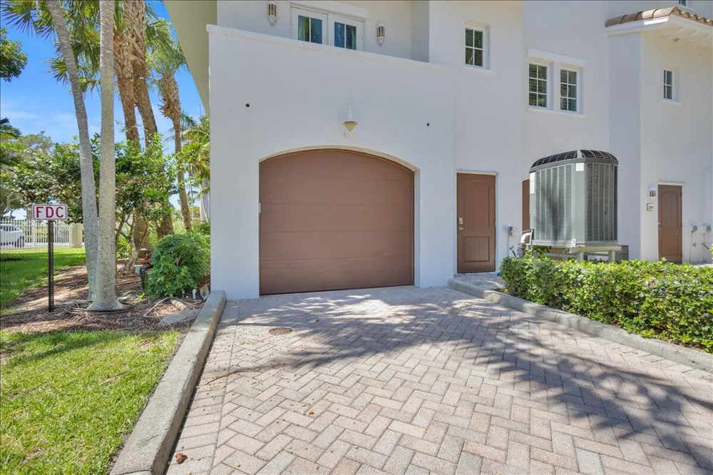 1581 Bow Line Road Fort Pierce, FL 34949