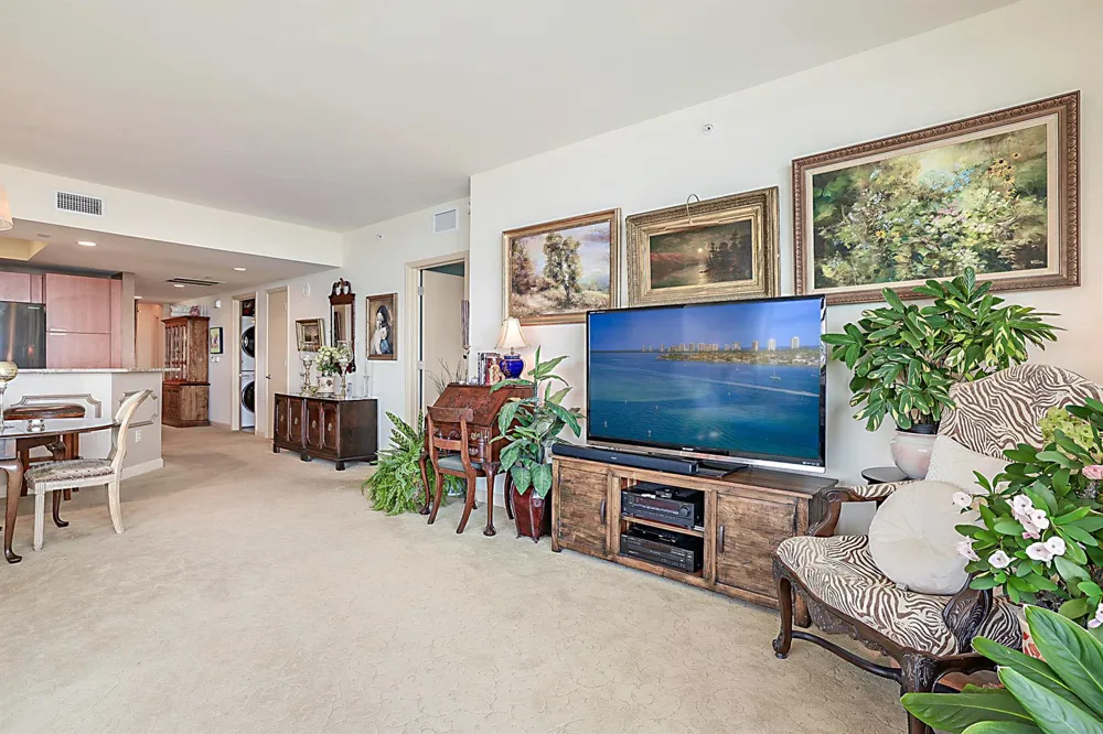 2640 Lake Shore Drive #1416 Riviera Beach, FL 33404