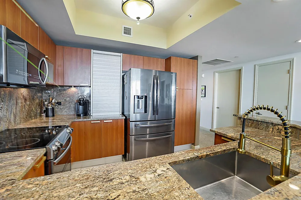 2640 Lake Shore Drive #1416 Riviera Beach, FL 33404