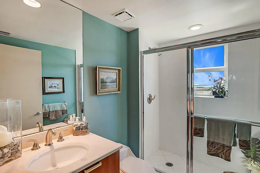 2640 Lake Shore Drive #1416 Riviera Beach, FL 33404