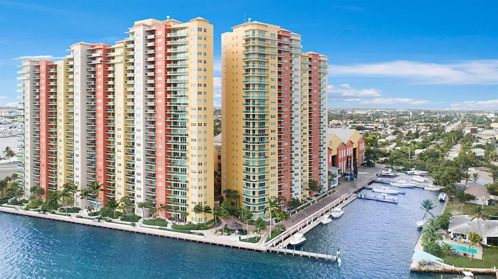 2640 Lake Shore Drive #1416 Riviera Beach, FL 33404