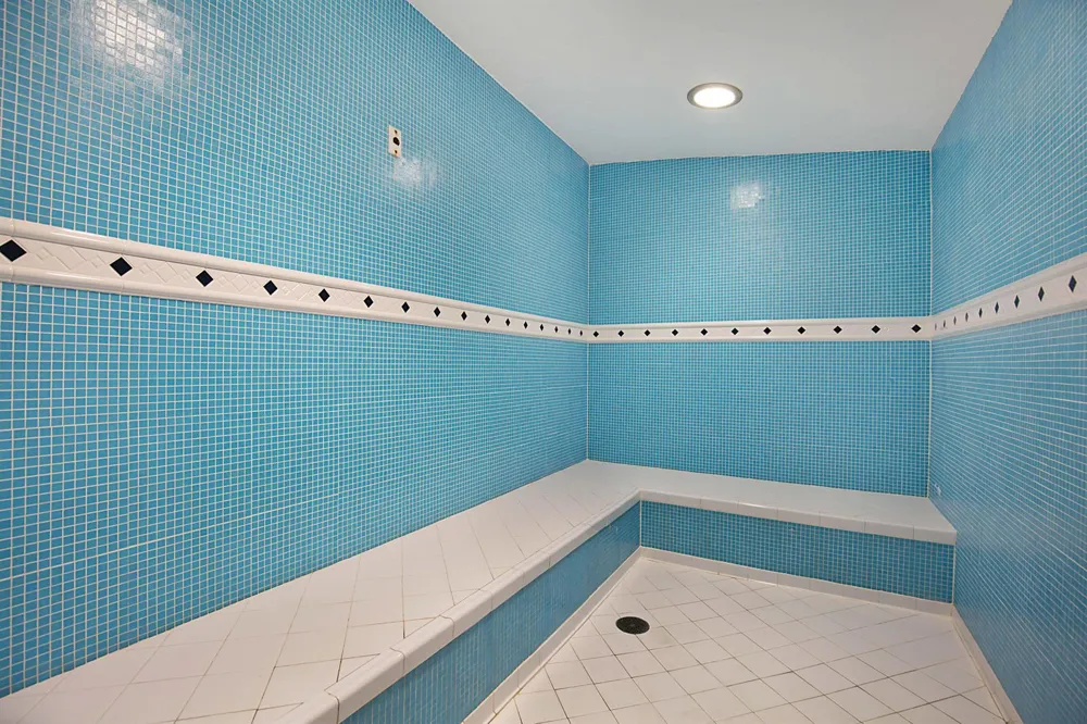 2640 Lake Shore Drive #1416 Riviera Beach, FL 33404