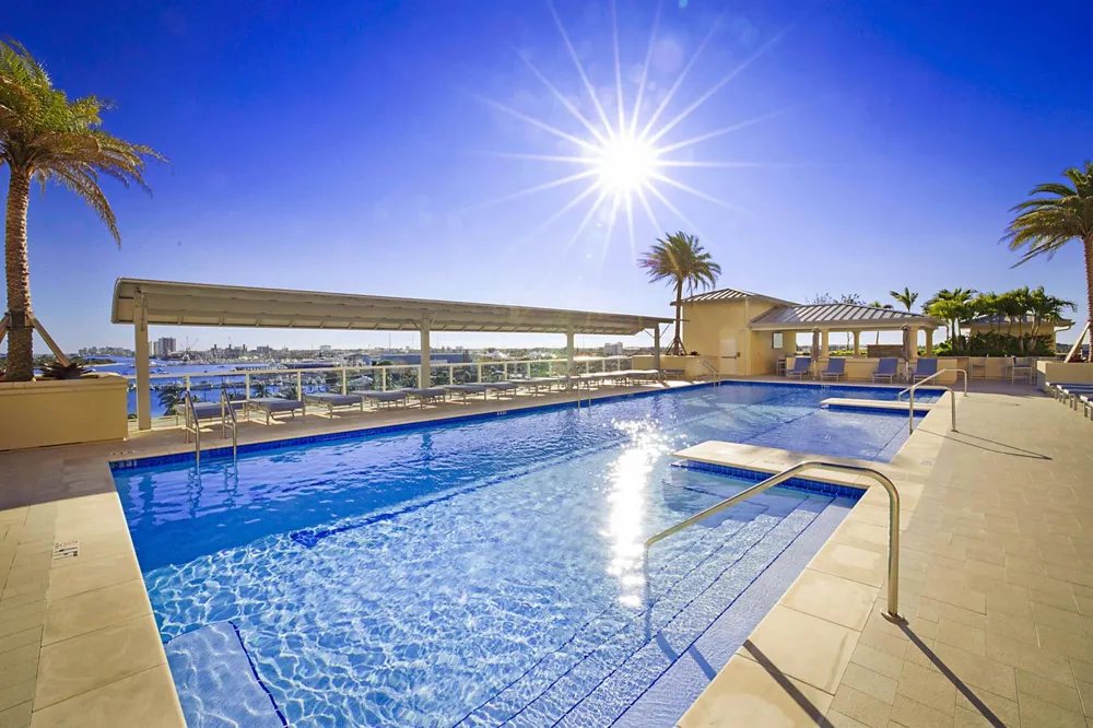 2640 Lake Shore Drive #1416 Riviera Beach, FL 33404