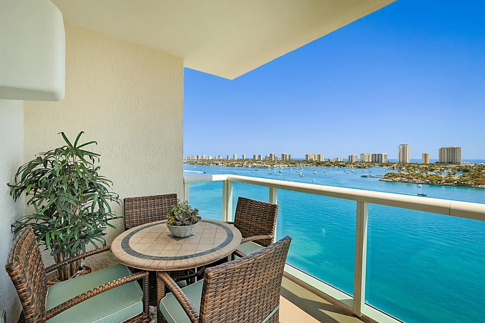 2640 Lake Shore Drive #1416 Riviera Beach, FL 33404