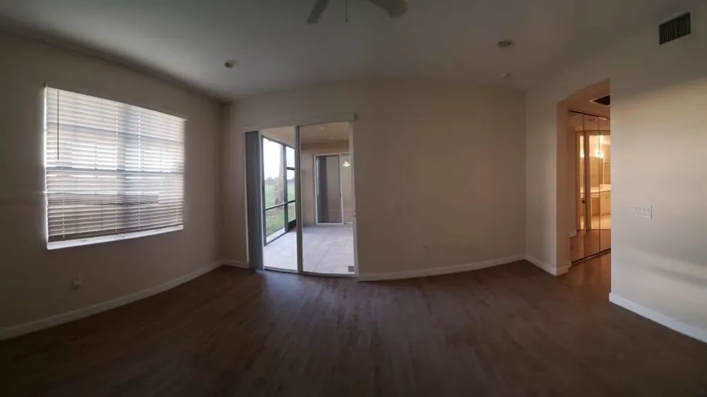 8207 NW 128th Lane #18-b Parkland, FL 33076