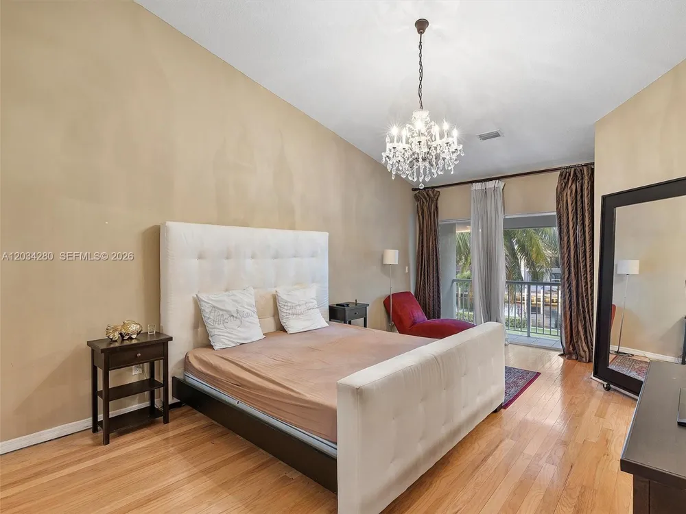 21399 Marina Cove Cir #M12 Aventura, FL 33180