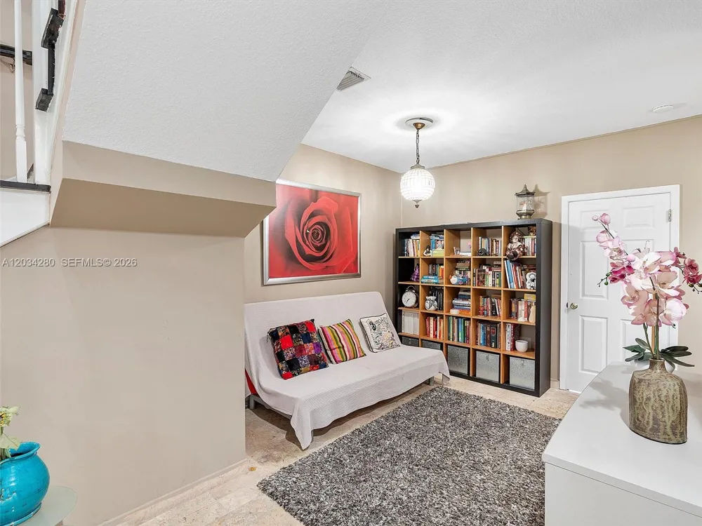 21399 Marina Cove Cir #M12 Aventura, FL 33180