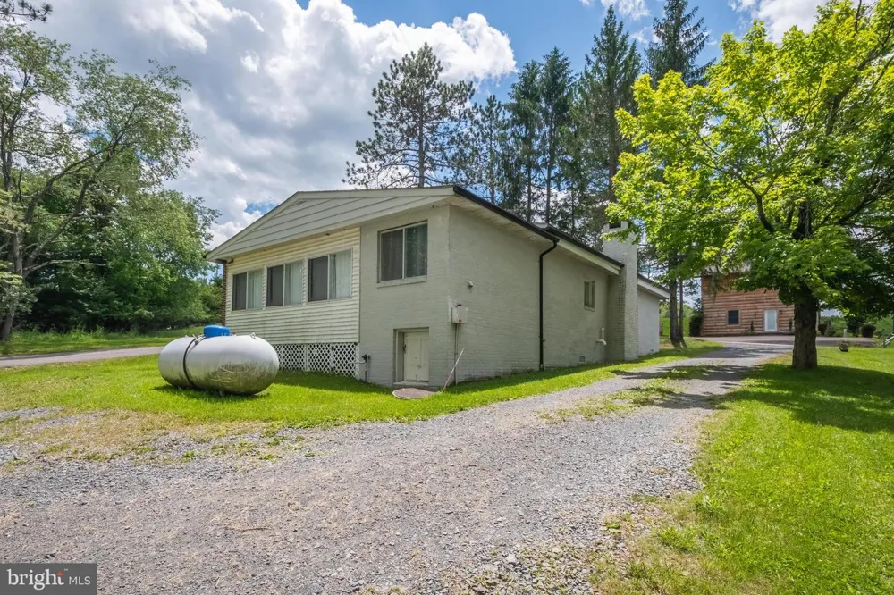 161 MARSH HILL ROAD Mc Henry, MD 21541