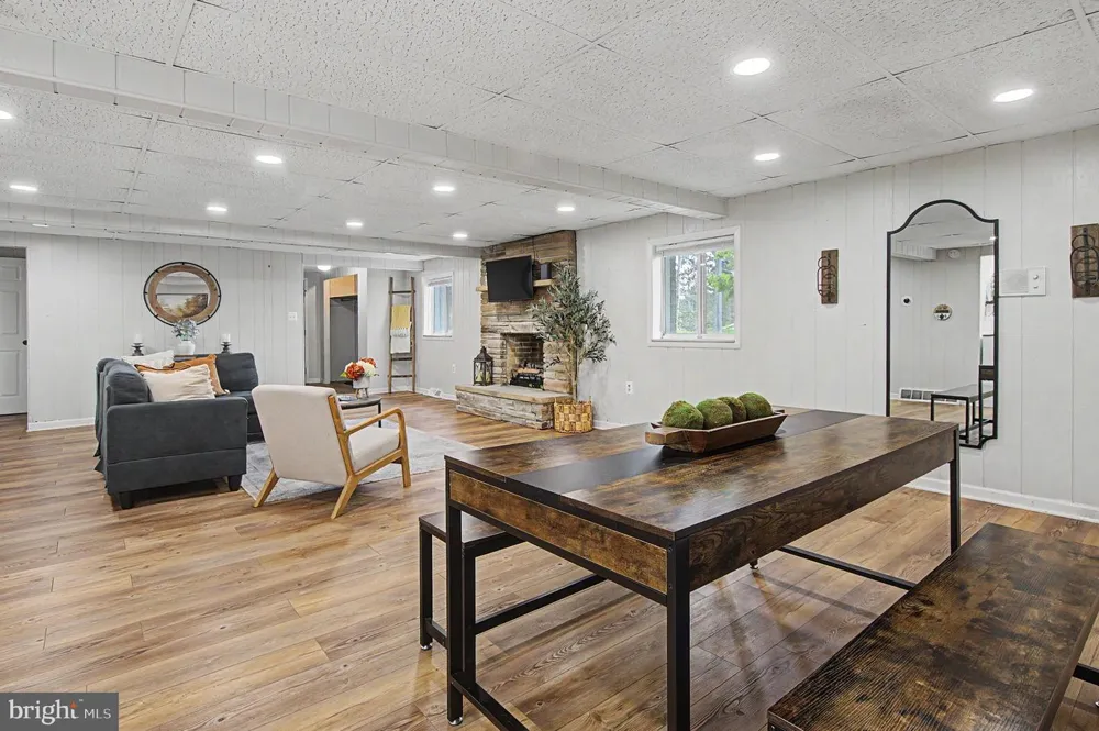 161 MARSH HILL ROAD Mc Henry, MD 21541
