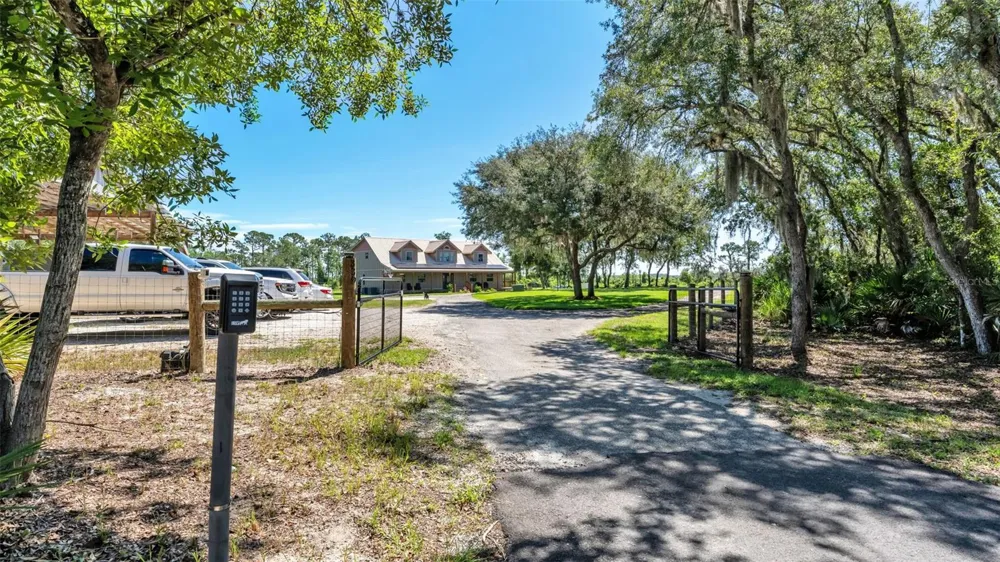 339 MINI RANCH ROAD Sebring, FL 33870