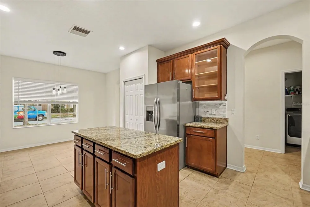 7610 TANGLE BROOK BOULEVARD Gibsonton, FL 33534