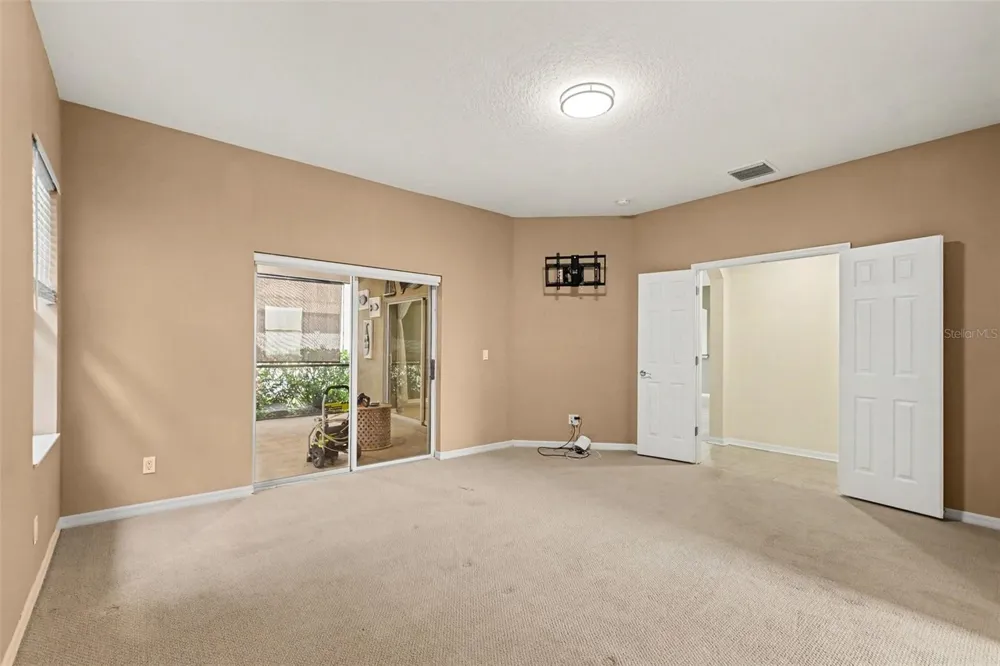 7610 TANGLE BROOK BOULEVARD Gibsonton, FL 33534