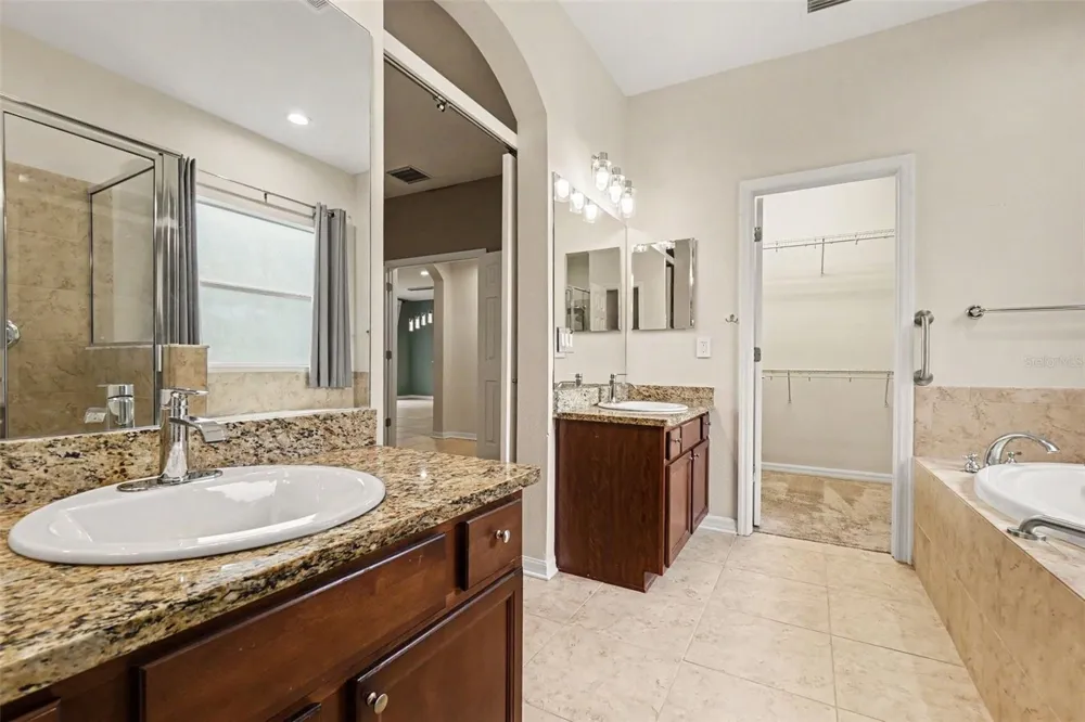 7610 TANGLE BROOK BOULEVARD Gibsonton, FL 33534