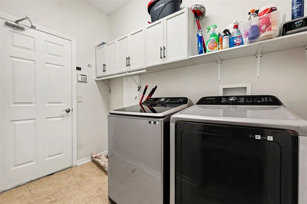 7610 TANGLE BROOK BOULEVARD Gibsonton, FL 33534
