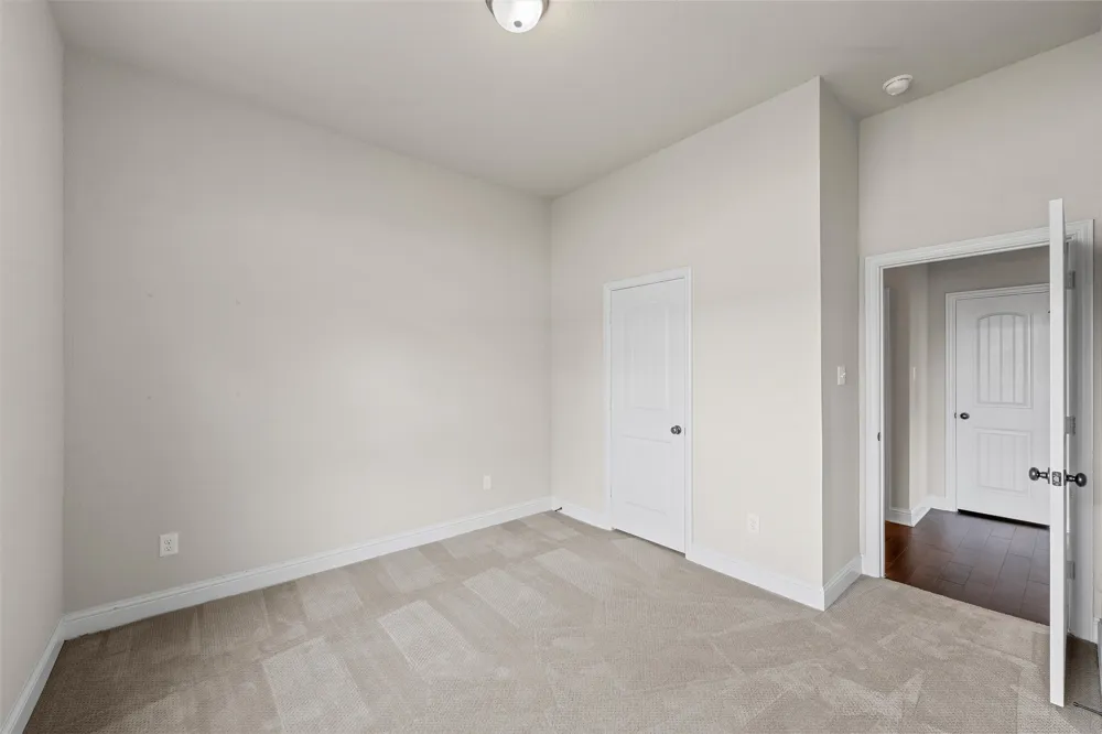 1093 Hesselridge Drive Hewitt, TX 76643