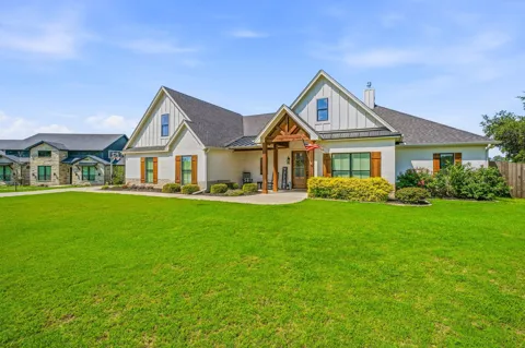 190 Blue Ribbon Lane