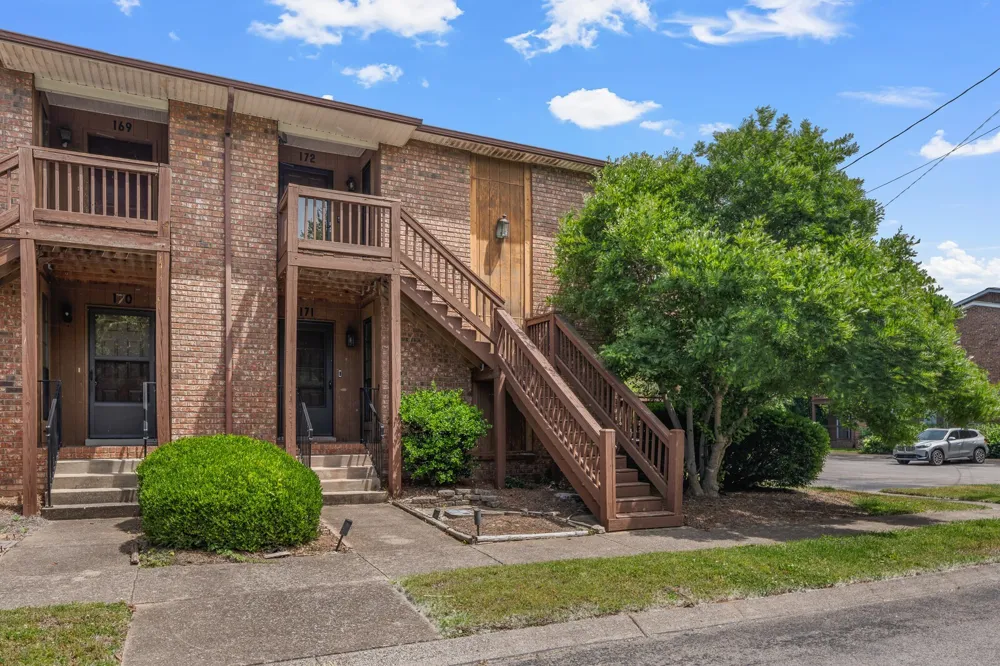 171 Brooke Castle Dr Hermitage, TN 37076