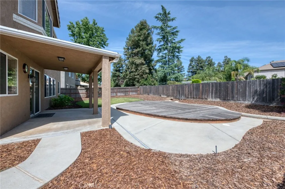 2612 E Shea Drive Fresno, CA 93720