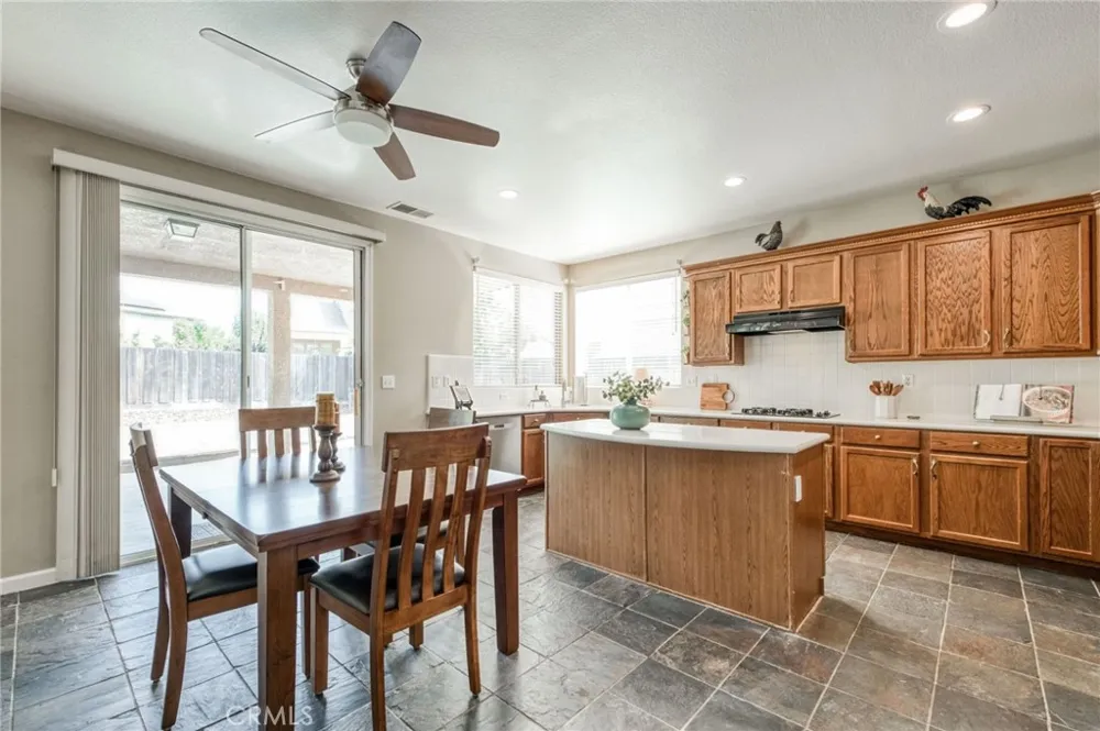 2612 E Shea Drive Fresno, CA 93720
