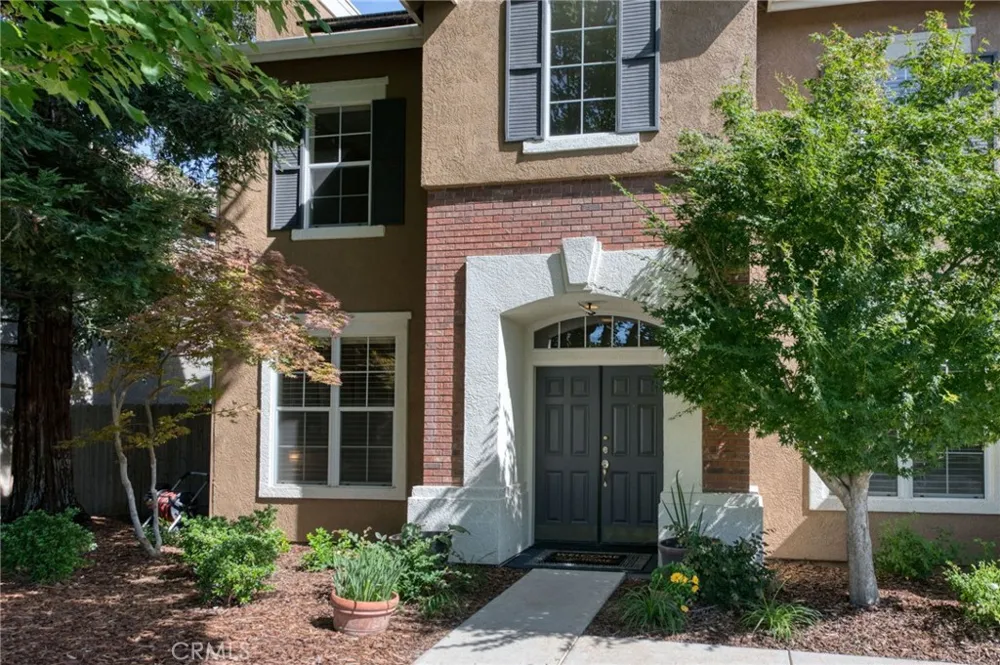 2612 E Shea Drive Fresno, CA 93720