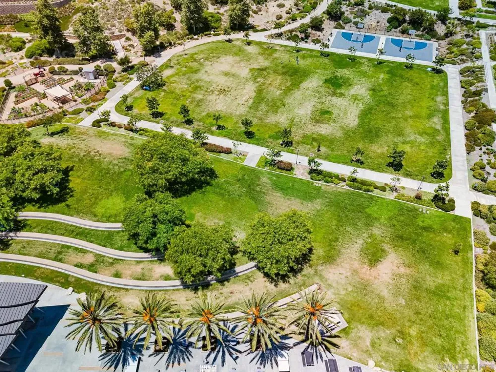 8442 Distinctive Dr. San Diego, CA 92108