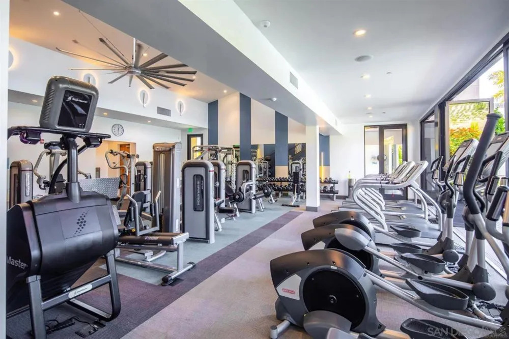 8442 Distinctive Dr. San Diego, CA 92108