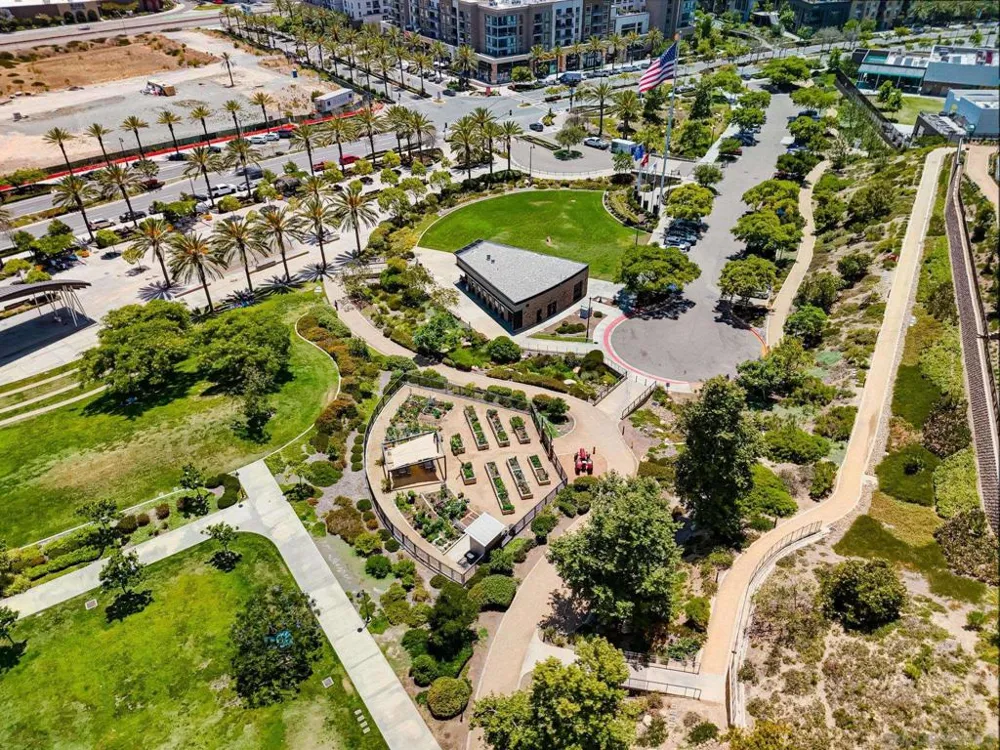 8442 Distinctive Dr. San Diego, CA 92108
