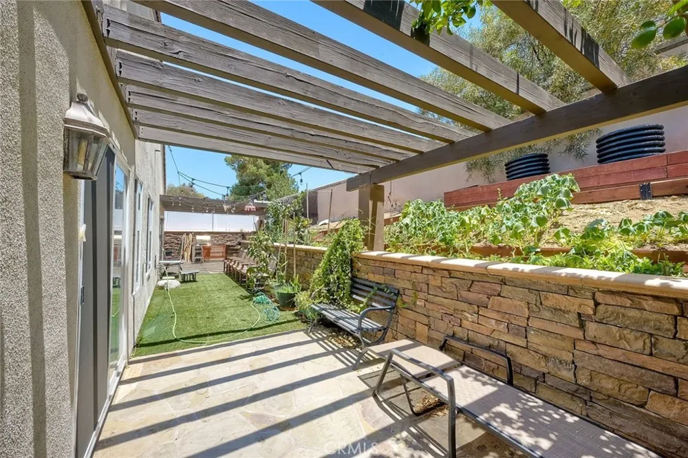 30896 Emperor Canyon Lake, CA 92587