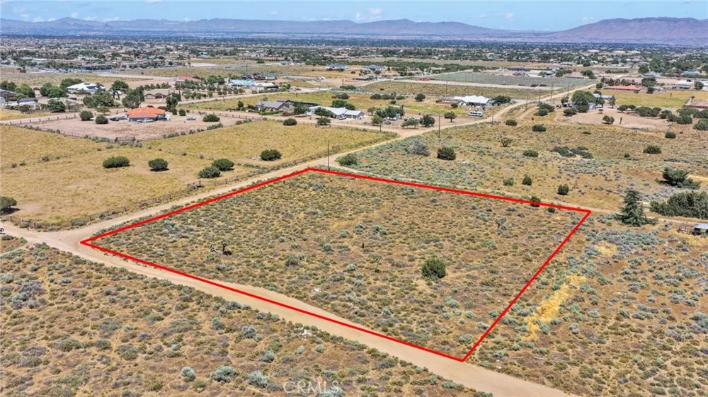 1 Buffalo Road Oak Hills, CA 92344