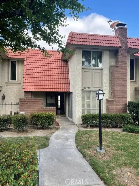 12942 Newhope Garden Grove, CA 92840