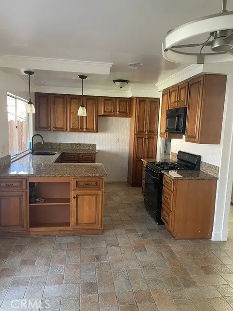 12942 Newhope Garden Grove, CA 92840