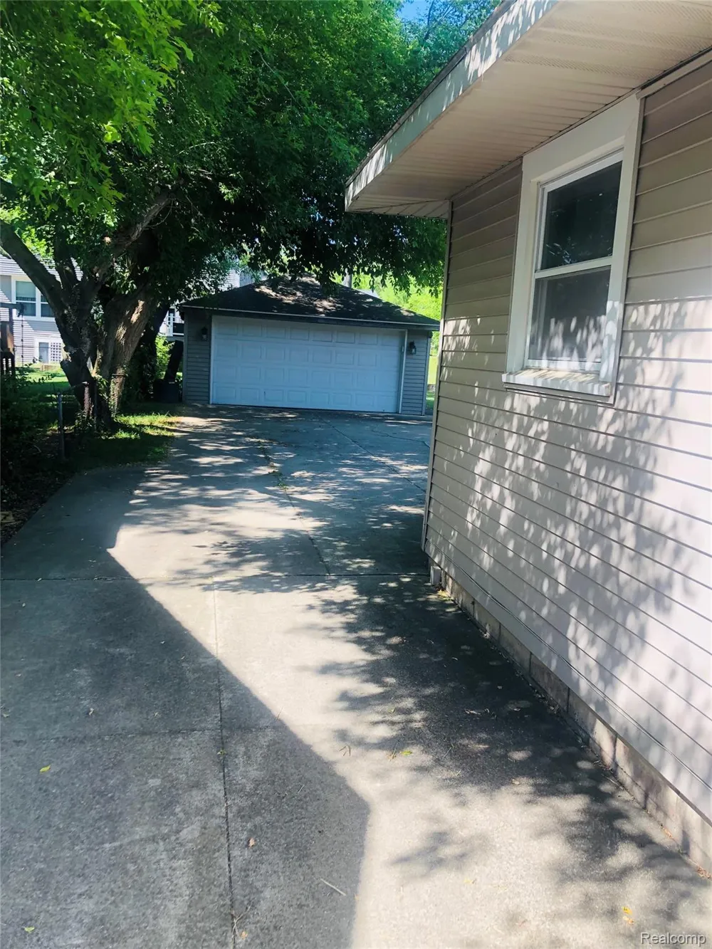 8396 Cooley Beach Drive White Lake Charter Township, MI 48386