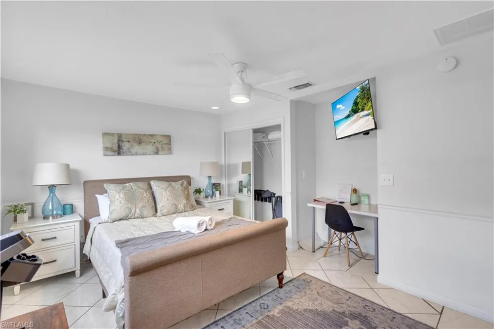 4353 Country Club Boulevard #C Cape Coral, FL 33904