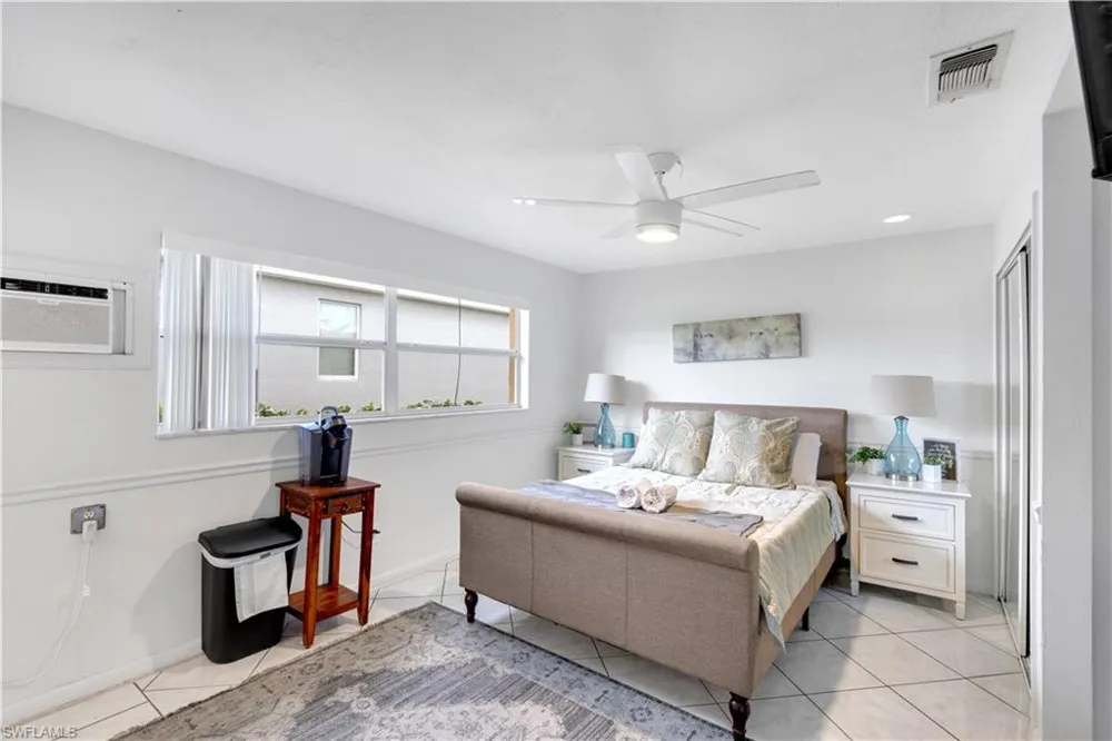 4353 Country Club Boulevard #C Cape Coral, FL 33904