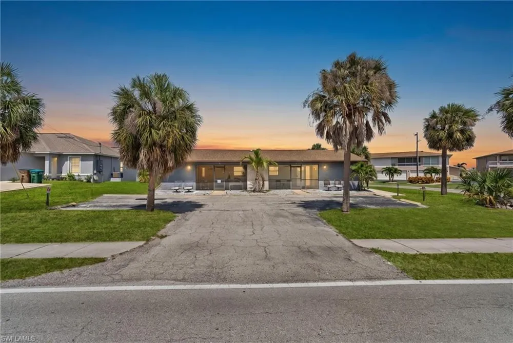 4353 Country Club Boulevard #C Cape Coral, FL 33904