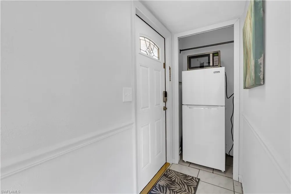 4353 Country Club Boulevard #C Cape Coral, FL 33904
