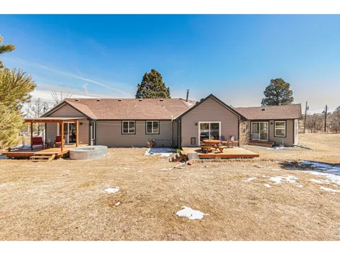 11784 Crabapple Drive